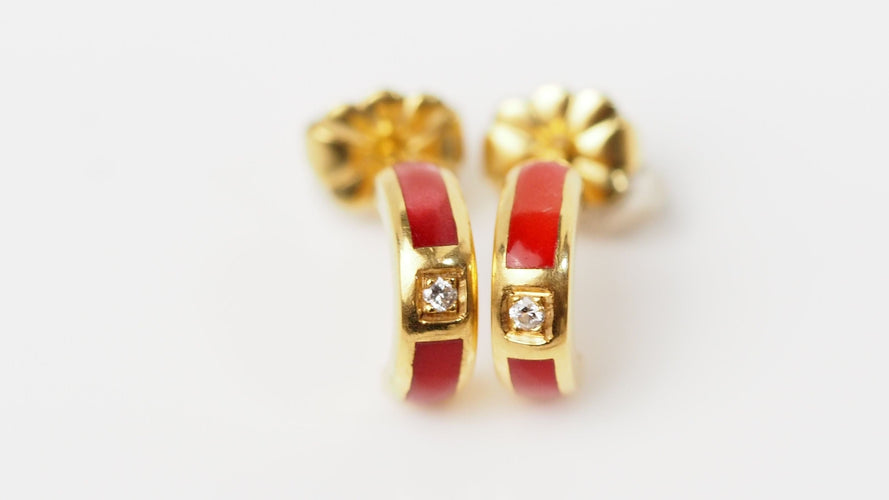 Boucles d'oreilles CLOZEAU - Boucles d'oreilles Or Résine rouge Diamant 58 Facettes Clozeau