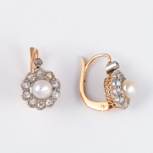 Boucles d'oreilles Paire de dormeuses anciennes perles et diamants, fin XIXème 58 Facettes