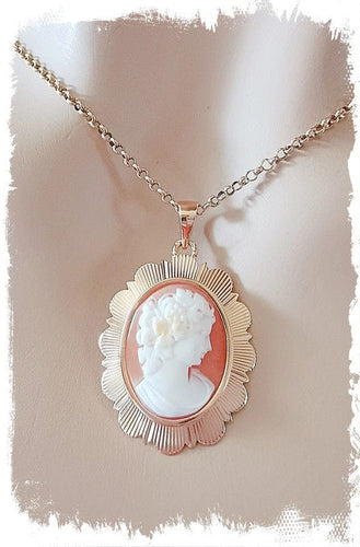 Pendentif Pendentif Camée coquille Or Jaune 58 Facettes AB 1055