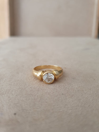 Bague Bague Or Jaune, 18 carats sertie d'un diamant 58 Facettes