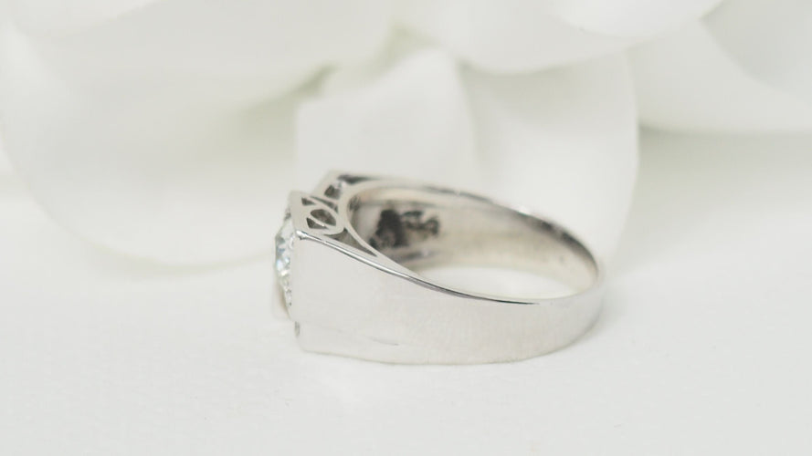 Bague 51.5 Bague Art Déco en platine et diamants 58 Facettes 32258