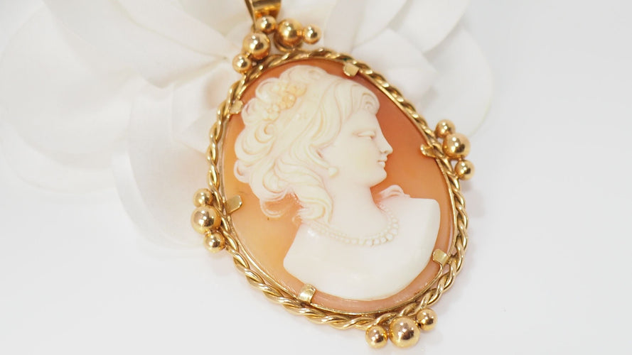 Pendentif Pendentif Important  Or Jaune Et Camée 58 Facettes 31740