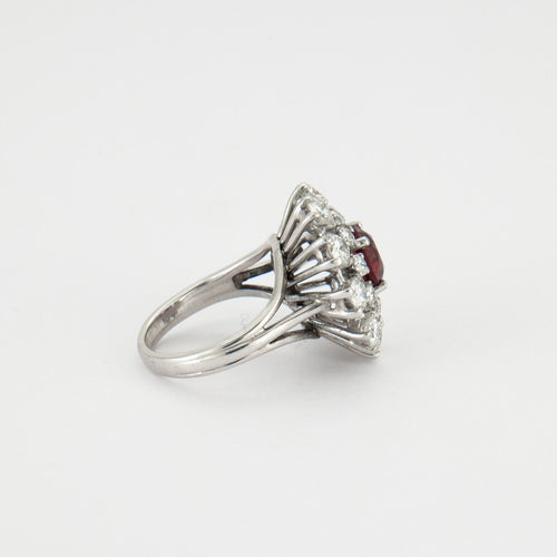 Bague 49.5 Bague marguerite, grenat, diamants 58 Facettes