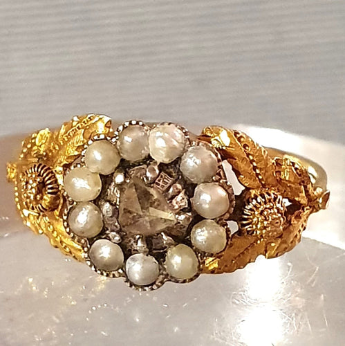 Bague 50 Bague à secret Or jaune Perles Diamants 58 Facettes