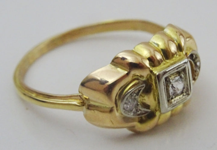 Bague Bague ancienne en or et diamants 58 Facettes