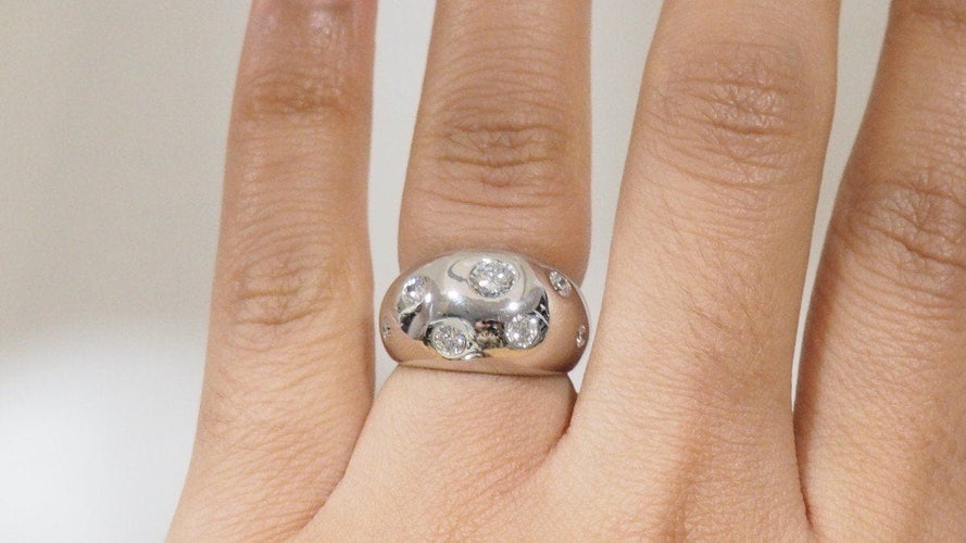 Bague 51 Bague Jonc En Or Blanc Et Diamants 58 Facettes 20924