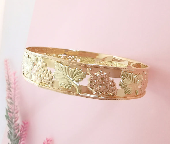 Bracelet Bracelet Jonc grappes de raisin et feuilles de vigne Or 18 K 58 Facettes AA 1638