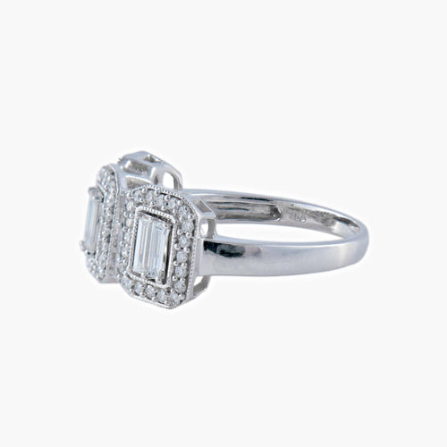 Bague Bague Or Blanc baguettes de diamants 58 Facettes