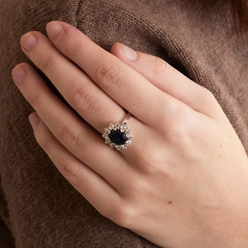 Bague 52 Bague Marguerite Saphir 12 Diamants 58 Facettes