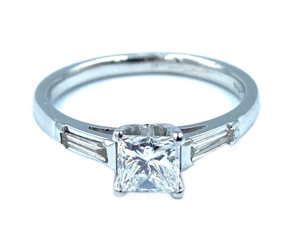 Bague 55 Bague platine et diamant princesse 58 Facettes