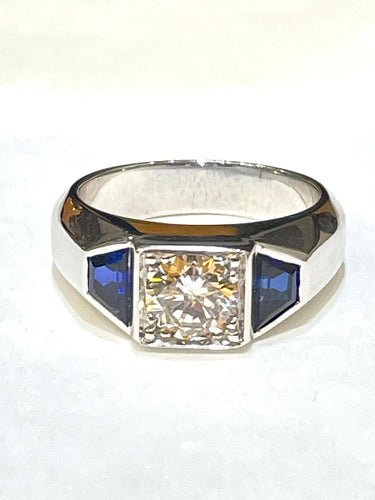 Bague Chevalière or blanc diamant 0,92 carat saphirs synthétiques 58 Facettes