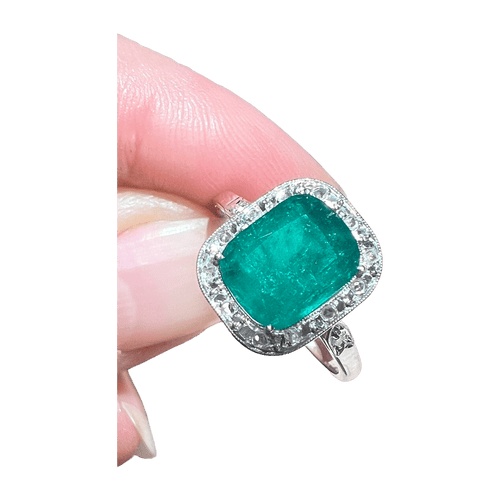 Bague 53 Bague Art Déco Or blanc Émeraude Diamants 58 Facettes