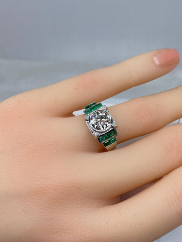 Bague 52 Bague Art Déco Platine, Diamant 1,55cts et Emeraudes 58 Facettes