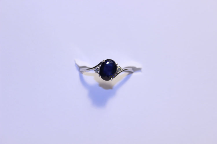 Bague 57 Bague Diamants et Saphir 58 Facettes