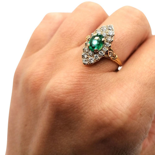 Bague Bague Marquise émeraude et diamants 58 Facettes 2061