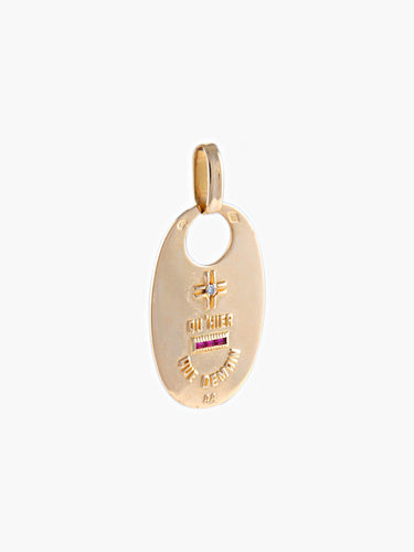 Pendentif Médaille Amour Ovale A.Augis, Plus qu’hier moins que demain 58 Facettes