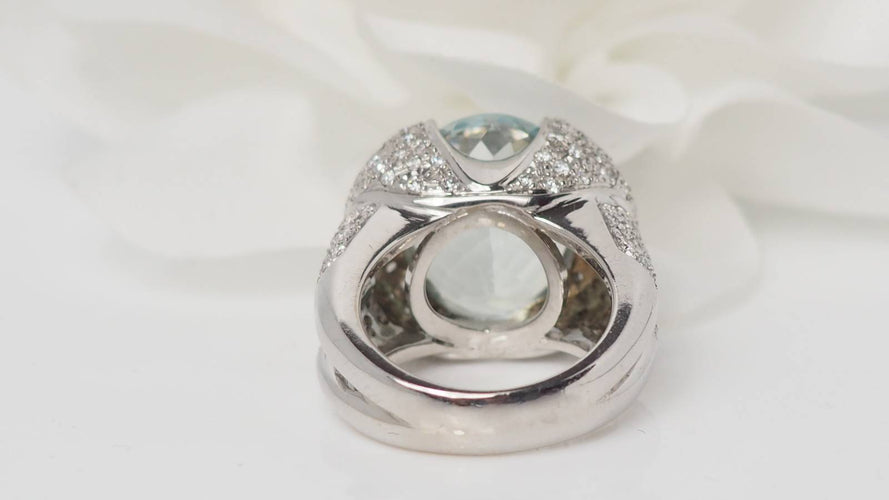 Bague Bague en or blanc aigue-marine et diamants 58 Facettes 31052