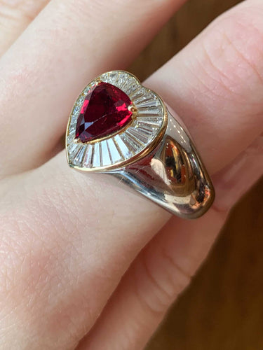 Bague 54 Bague Coeur rubis et diamants 58 Facettes