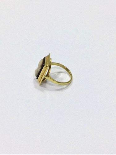 Bague Bague en Or jaune & camée 58 Facettes