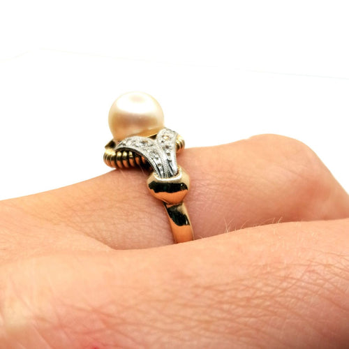 Bague 54 Bague vintage or jaune et perle de culture 58 Facettes 3635