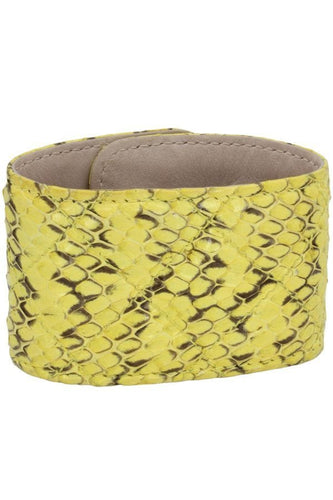 Bracelet BRACELET MANCHETTE PYTHON SIGNÉE "CHANEL" 58 Facettes 054671