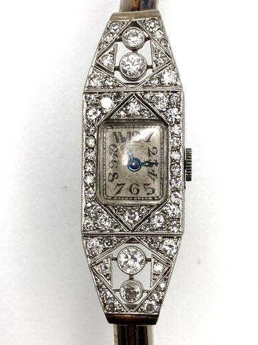 Montre Montre Art Déco diamants 2.44 cts 58 Facettes 07/07 - 16