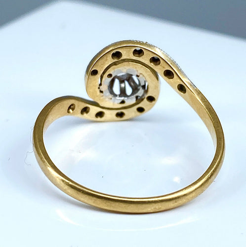 Bague 55 Bague tourbillon diamants vers 1900 58 Facettes AB179