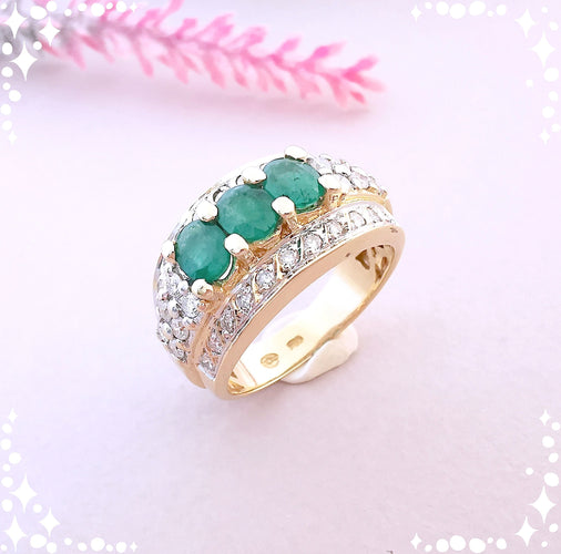 Bague 55 Bague Emeraudes, Diamants et Or 58 Facettes AA 1540