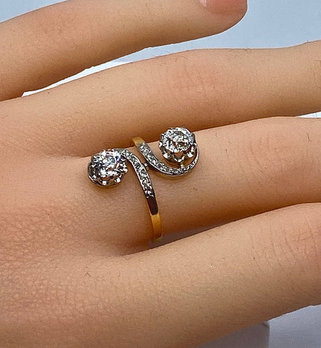 Bague 53 Bague en or blanc et or jaune 18 carats en diamants. Epoque 1900 58 Facettes AB267