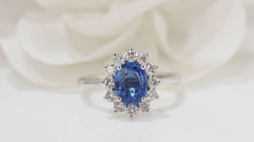 Bague 53 Bague Marguerite en platine, saphir de Ceylan et diamants 58 Facettes 32077