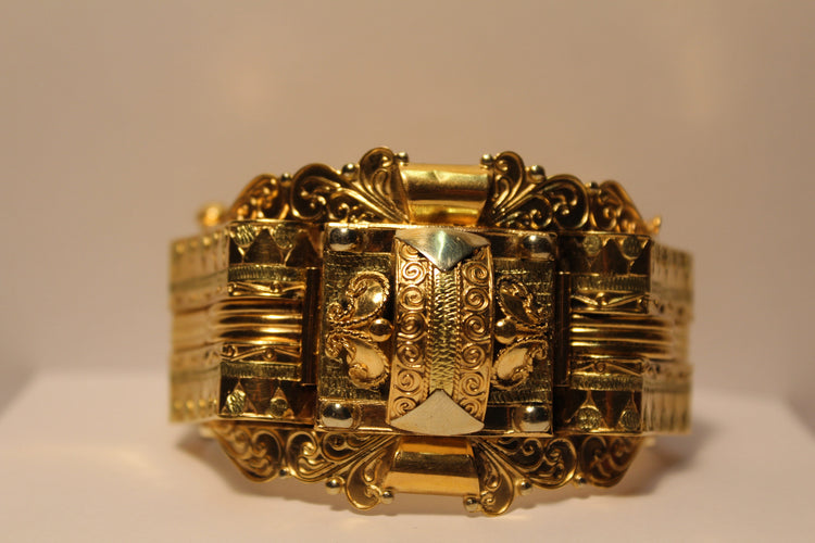Bracelet Bracelet Manchette Or jaune 58 Facettes 11426B