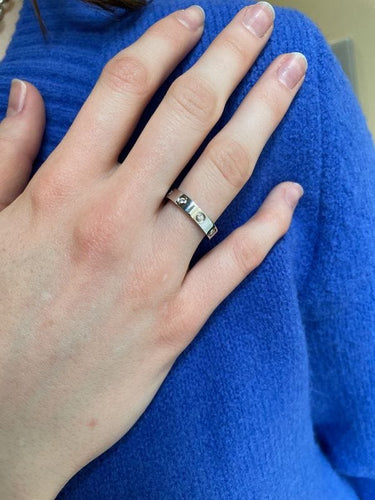 Bague 53 CARTIER - ALLIANCE "LOVE" 8 DIAMANTS 58 Facettes 079431