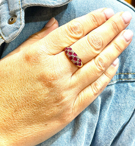 Bague Bague en Or jaune rubis & diamants 58 Facettes