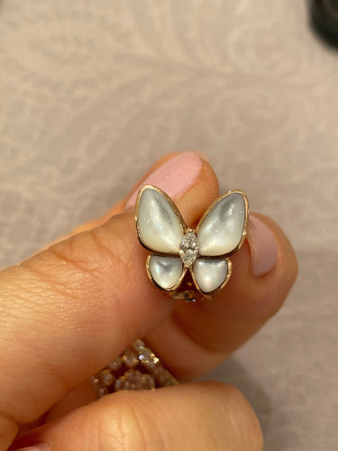 Boucles d'oreilles Boucles d'oreilles papillon Nacre Diamants 58 Facettes