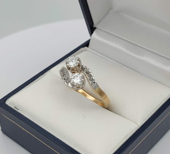 Bague 54 Bague ancienne Toi et Moi en or et diamants 58 Facettes