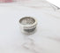 Bague Bague bandeau Diamants Blancs et noirs, Or Gris 58 Facettes AA 1551