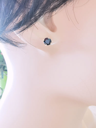 Boucles d'oreilles Boucles d'oreilles puces clous Saphirs Alpa Or 18 K 58 Facettes AA 1474