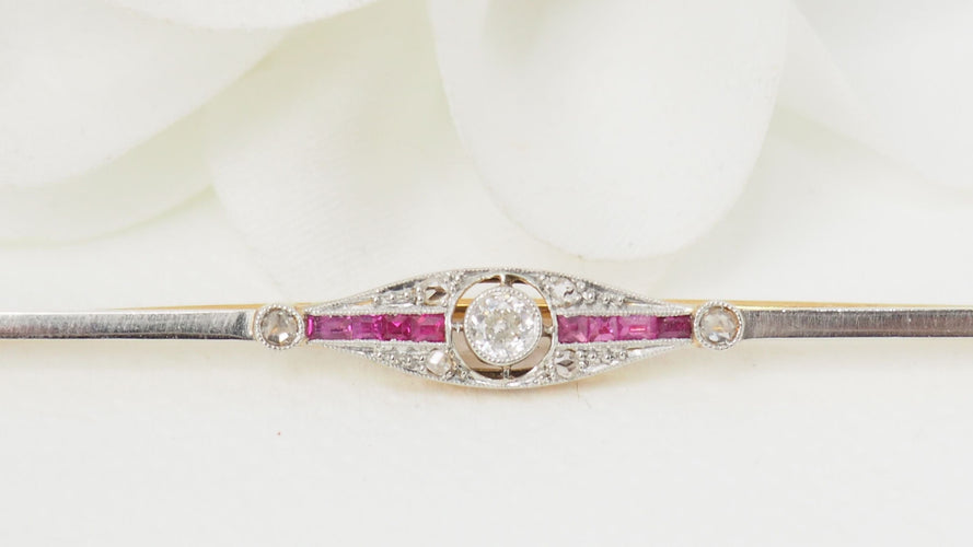 Broche Broche barrette Or Rubis et Diamants 58 Facettes 26466