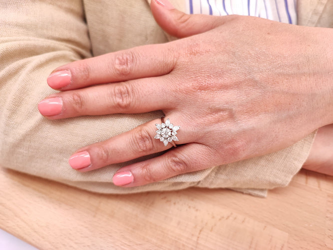 Bague Bague flocon en Or blanc & diamants 58 Facettes FA-Flocon