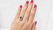 Bague 58.5 Bague marguerite en or blanc; Emeraude et diamants 58 Facettes 31956