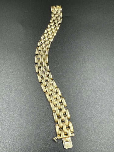 Bracelet CARTIER. Collection « Maillon Panthère », bracelet or jaune 18K 58 Facettes