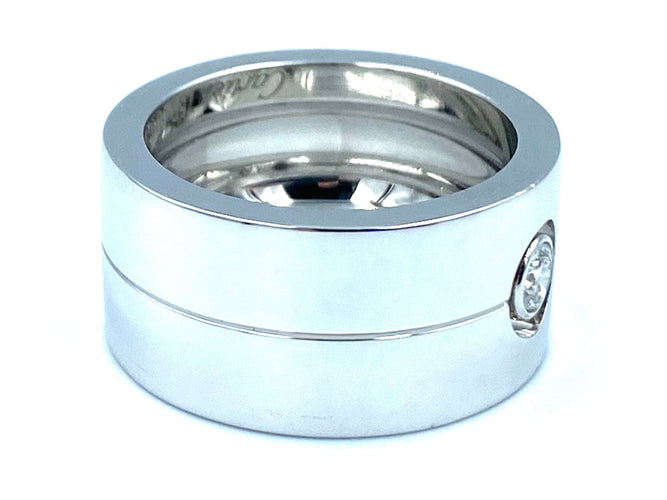 Bague CARTIER. Collection Love, bague or blanc et diamant 58 Facettes