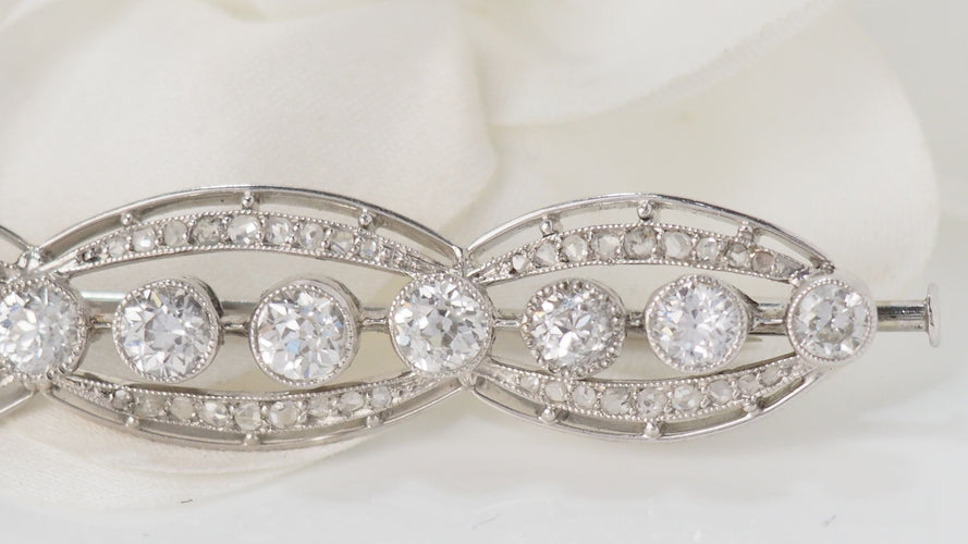Broche Broche ancienne en Or blanc, platine & diamants 58 Facettes 27545