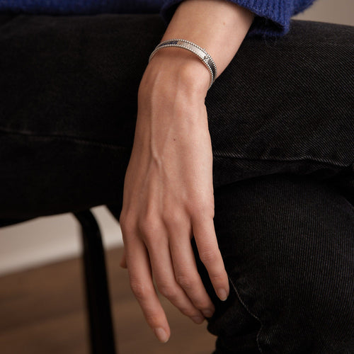 Bracelet Van Cleef & Arpels - Bracelet Jonc perlé 58 Facettes