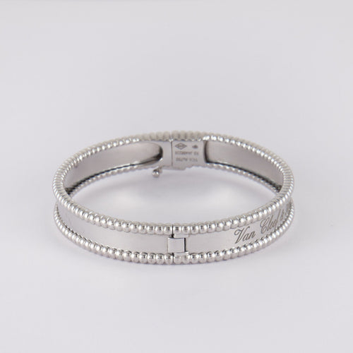 Bracelet Van Cleef & Arpels - Bracelet Jonc perlé 58 Facettes