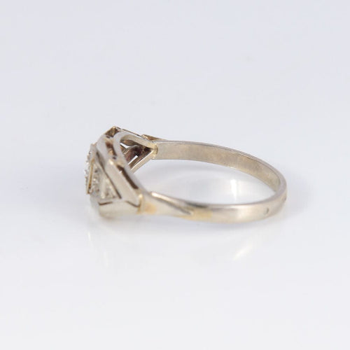 Bague 52 Bague jarretière Art Déco or blanc et diamant 58 Facettes
