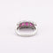 Bague 55 Bague Jarretière, rubis et diamants 58 Facettes
