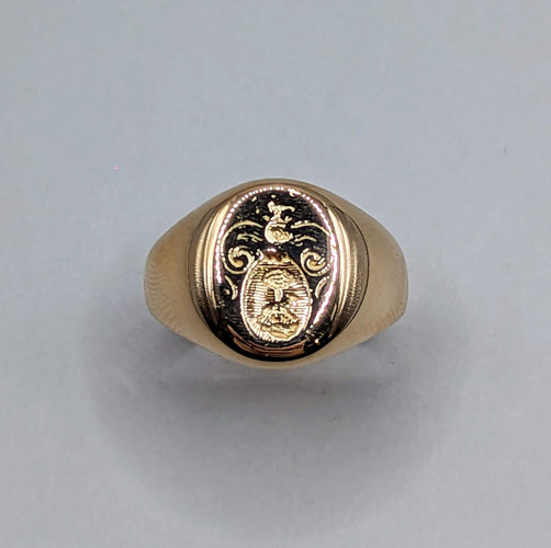 Bague 57 Chevalière en or avec armoiries 58 Facettes
