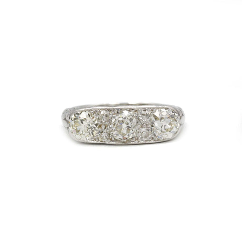 Bague Bague Art Nouveau Or & Diamants 58 Facettes 220201R