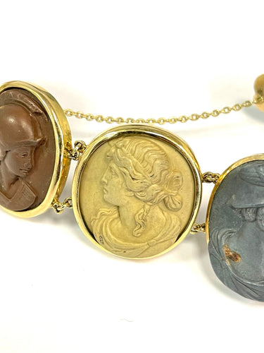 Bracelet Bracelet ancien vers 1800, camées pierre de lave et or jaune 58 Facettes